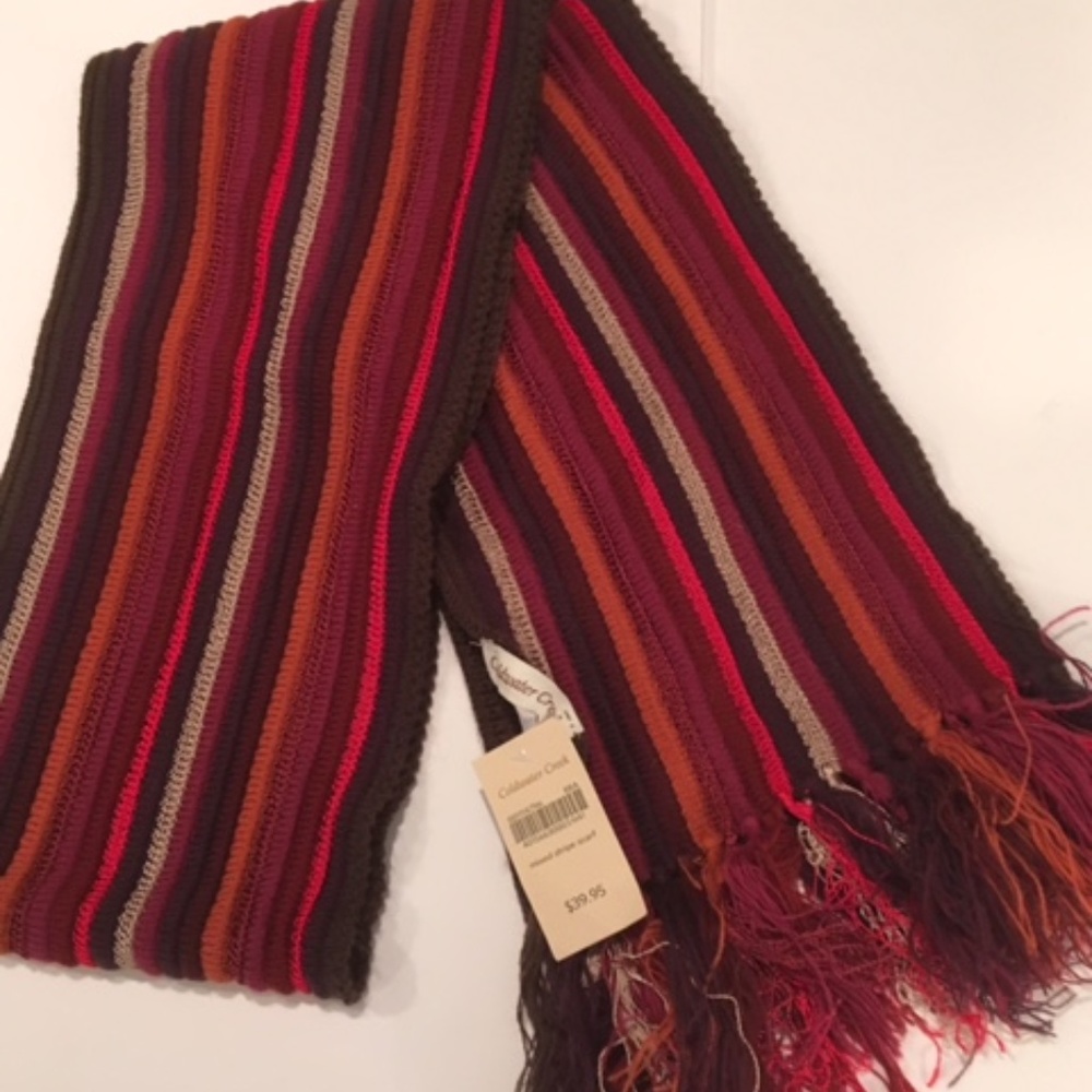 NWT Coldwater Creek Women’s Scarf Purple Maroon Red Knit Acrylic Rayon
